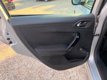 Peugeot 208 Hatchback (2015 - 2019)