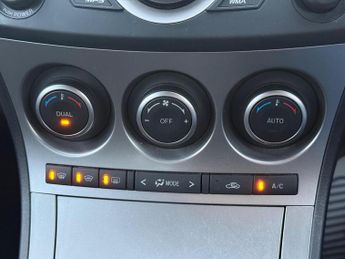 Mazda Mazda3 Hatchback (2009 - 2013)