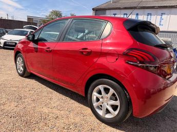 Peugeot 208 Hatchback (2015 - 2019)