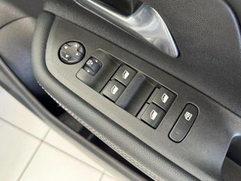 Vauxhall Mokka SUV (2020 - 2025)
