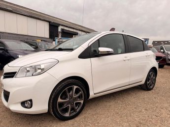 Toyota Yaris Hatchback (2011 - 2015)