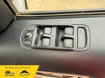 Land Rover Freelander SUV (2010 - 2015)