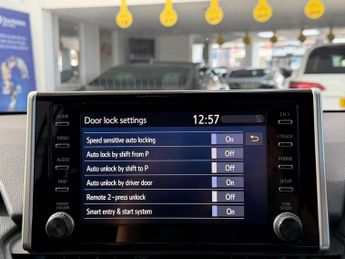 Toyota RAV4 SUV (2018 - 2026)