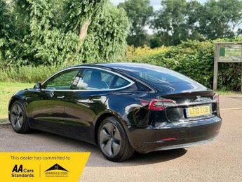 Tesla Model 3 Saloon (2019 - 2020)