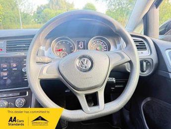 Volkswagen Golf Hatchback (2017 - 2020)