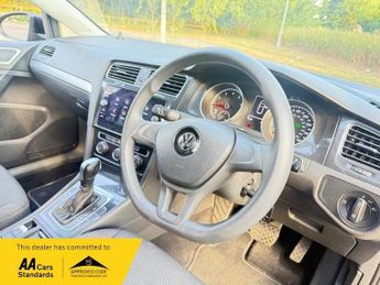 Volkswagen Golf Hatchback (2017 - 2020)