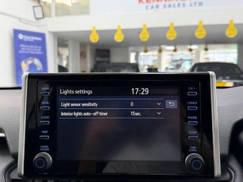 Toyota RAV4 SUV (2018 - 2026)