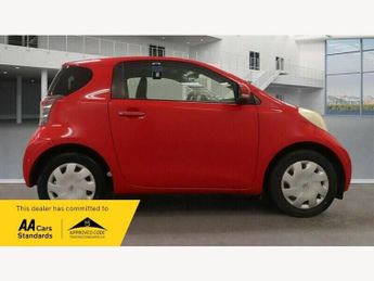 Toyota iQ 