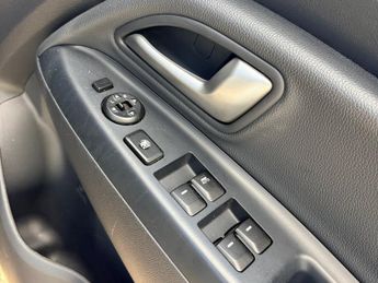 Kia Rio Hatchback (2014 - 2017)