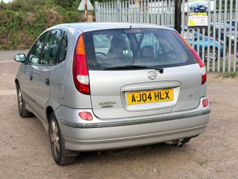 Nissan Almera Tino MPV (2003 - 2006)