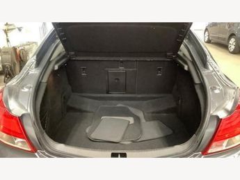Vauxhall Insignia Hatchback (2008 - 2014)