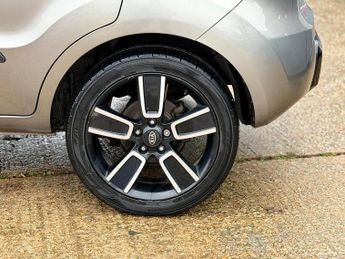 Kia Soul SUV (2009 - 2012)