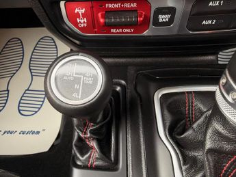 Jeep Wrangler SUV (2018 - 2023)