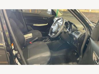 Suzuki Swift Hatchback (2017 - 2024)