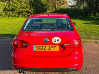 Volkswagen Jetta Saloon (2011 - 2015)
