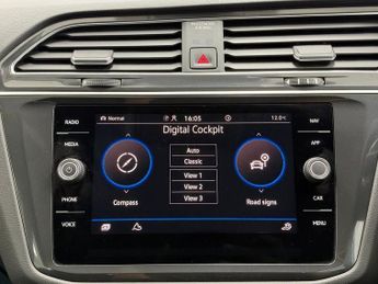 Volkswagen Tiguan Allspace SUV (2021 - 2024)
