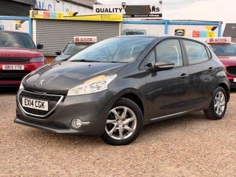 Peugeot 208 Hatchback (2012 - 2015)
