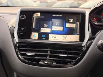 Peugeot 208 Hatchback (2012 - 2015)