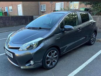 Toyota Yaris Hatchback (2011 - 2015)
