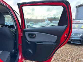 Toyota Yaris Hatchback (2014 - 2018)