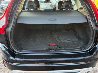 Volvo XC60 SUV (2008 - 2013)