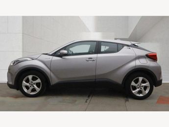 Toyota C-HR SUV (2016 - 2019)
