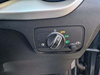 Audi Q2 SUV (2020 - )