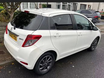 Toyota Yaris Hatchback (2011 - 2015)