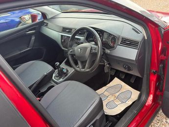 SEAT Arona SUV (2017 - 2021)