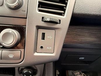 SsangYong Turismo MPV (2013 - 2018)