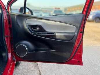 Toyota Yaris Hatchback (2014 - 2018)