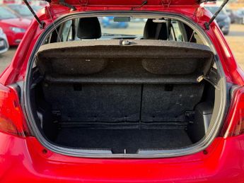 Toyota Yaris Hatchback (2014 - 2018)