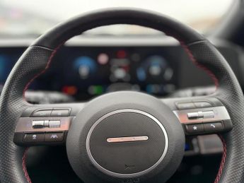 Hyundai KONA SUV (2023 - )