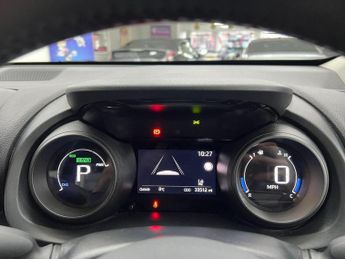 Toyota Yaris Hatchback (2020 -)