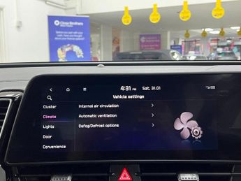 Kia Sportage SUV (2022 - 2025)