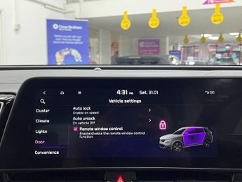 Kia Sportage SUV (2022 - 2025)