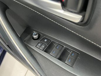 Toyota Corolla Estate (2018 - 2022)