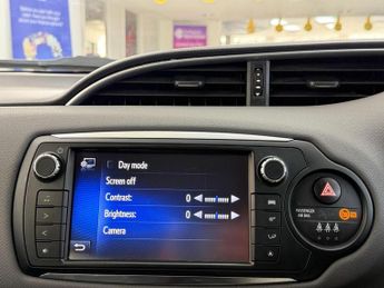 Toyota Yaris Hatchback (2014 - 2018)