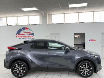 Toyota C-HR SUV (2023 - )