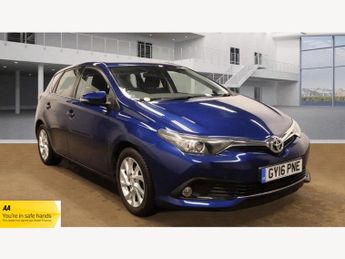 Toyota Auris Hatchback (2015 - 2018)