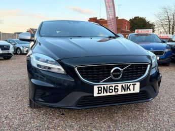 Volvo V40 Hatchback (2016 - 2019)