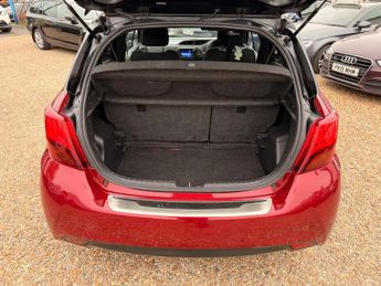 Toyota Yaris Hatchback (2014 - 2018)