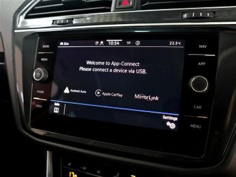 Volkswagen Tiguan 1.5 Elegance TSI Dsg
