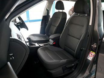 Volkswagen Golf 1.5 Match Edition Evo TSI Dsg