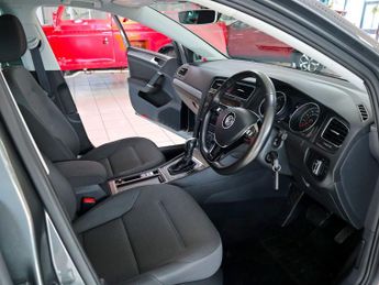 Volkswagen Golf 1.5 Match Edition Evo TSI Dsg