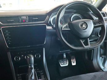 Skoda Superb 2.0 Sportline Plus TDI Dsg