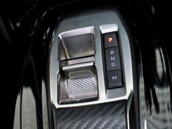 Peugeot 208 1.2 Gt Puretech MHEV E-dsc