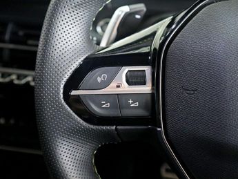 Peugeot 208 1.2 Gt Puretech MHEV E-dsc