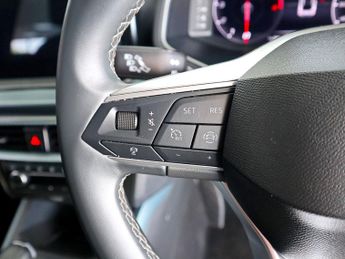 Seat Arona 1.0 Xperience Lux TSI Dsg