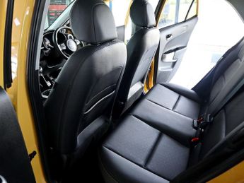 Kia Picanto 1.0 X-line Dpi Amt